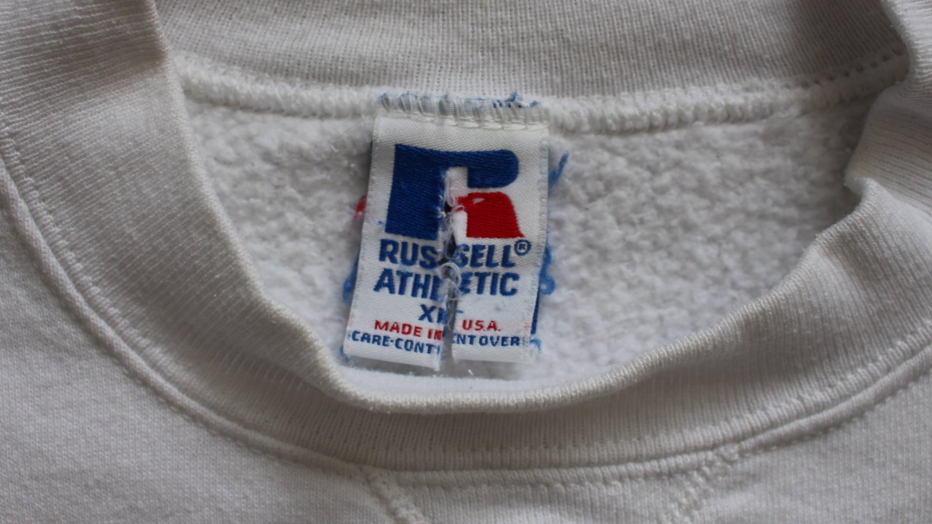 Vintage Blank Russell Crewneck